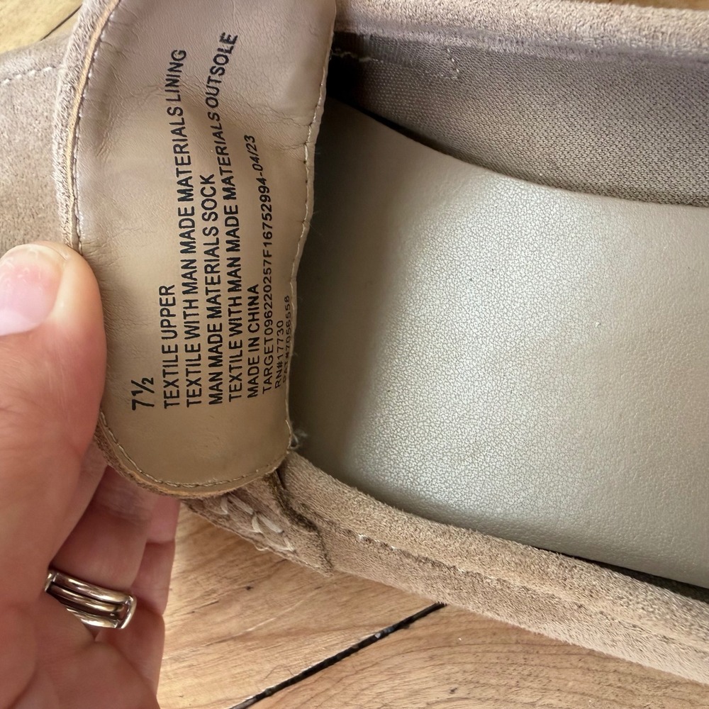 A New Day Tan Faux Suede Horsebit Loafers Gold Hardware Flats Size 7.5 - Picture 6 of 9